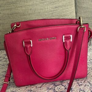 Michael Kors pink purse